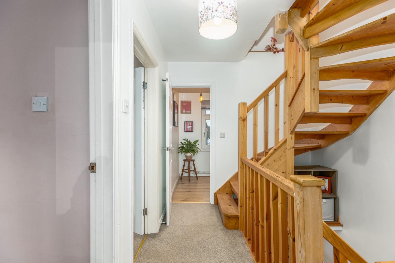 Green Close, Mayals, Swansea, SA3 5DW